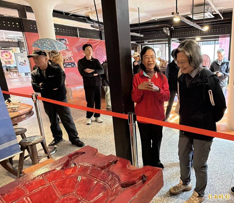 關心台3線客家庄發展 蔡英文參訪東勢客家園區