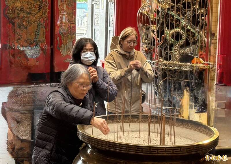 桃園宮廟「一爐一炷香」拚環保 信眾不減、總收入穩定成長