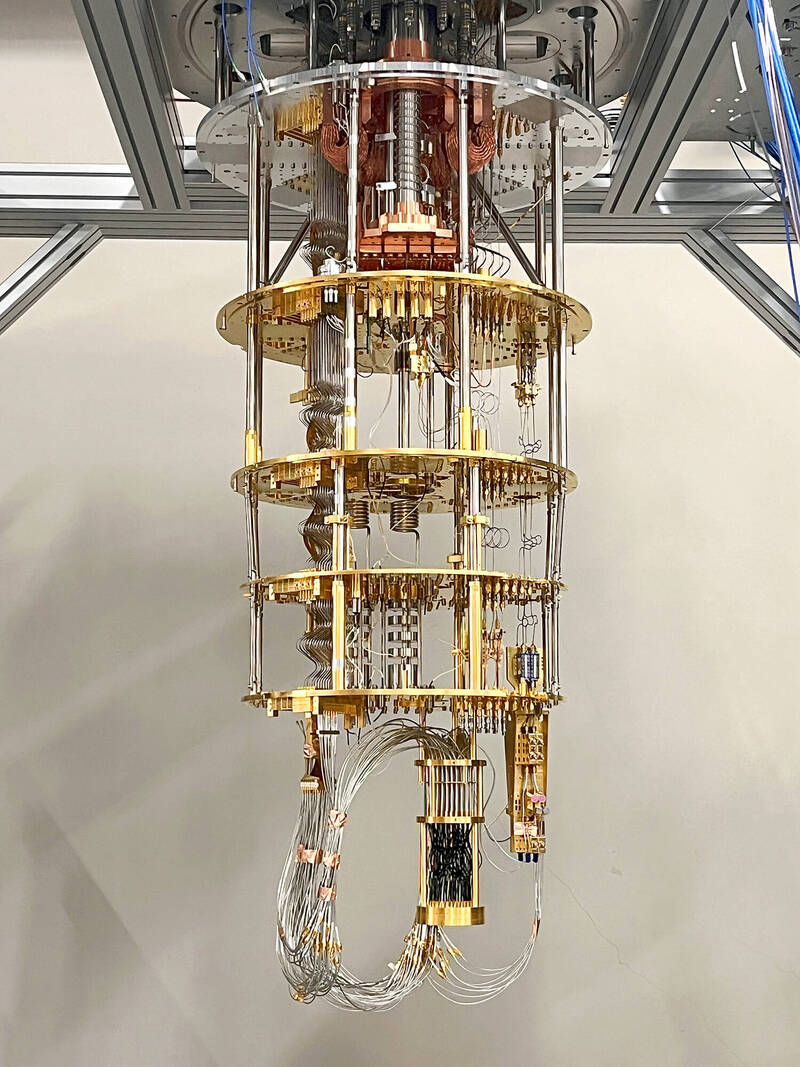 《TAIPEI TIMES》 Academia Sinica unveils 20-qubit quantum computer
