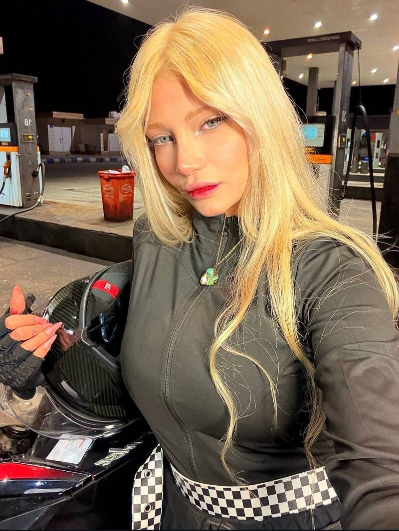 19歲重機網紅「Baby Rider」示威遭槍殺 伊朗官方稱車禍引爆質疑