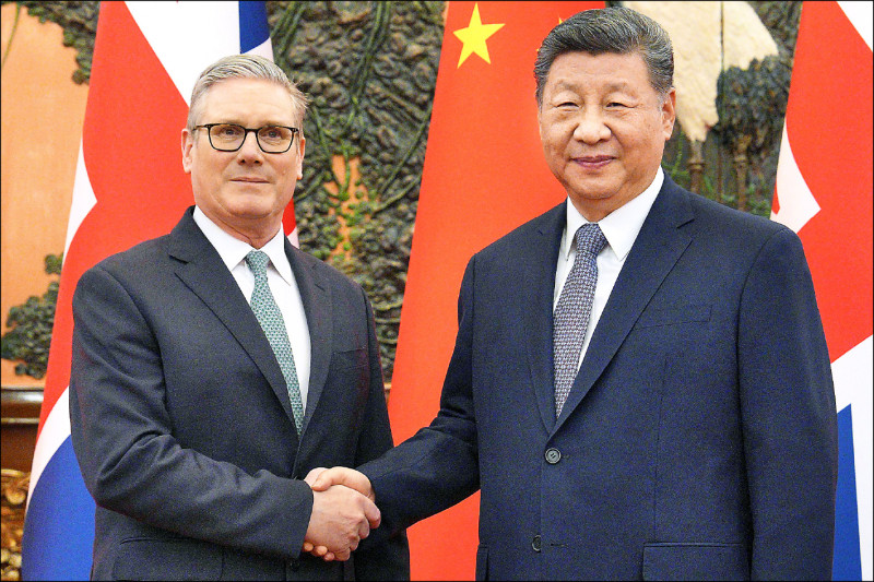 施凱爾攜大禮訪中 逾50英企高層同行