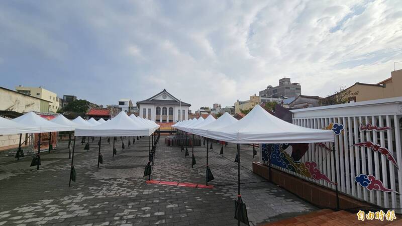 鹿港老街首辦年貨大街 封街辦市集