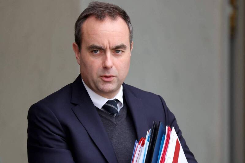 法國總理第3度強行通過預算案 恐引發新一波不信任投票