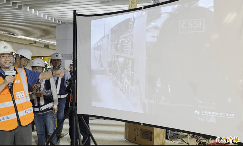 塵封88年影像首曝光!蒸汽火車「活化石」C551現身台南站