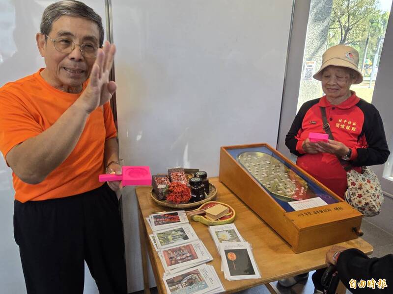 屏東社區共生成果分享 萬丹87歲阿嬤教做紅龜粿