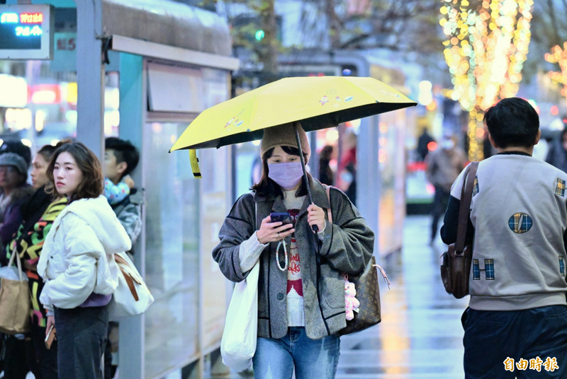 週六冷空氣來襲越晚越冷 中部以北濕冷下探13度