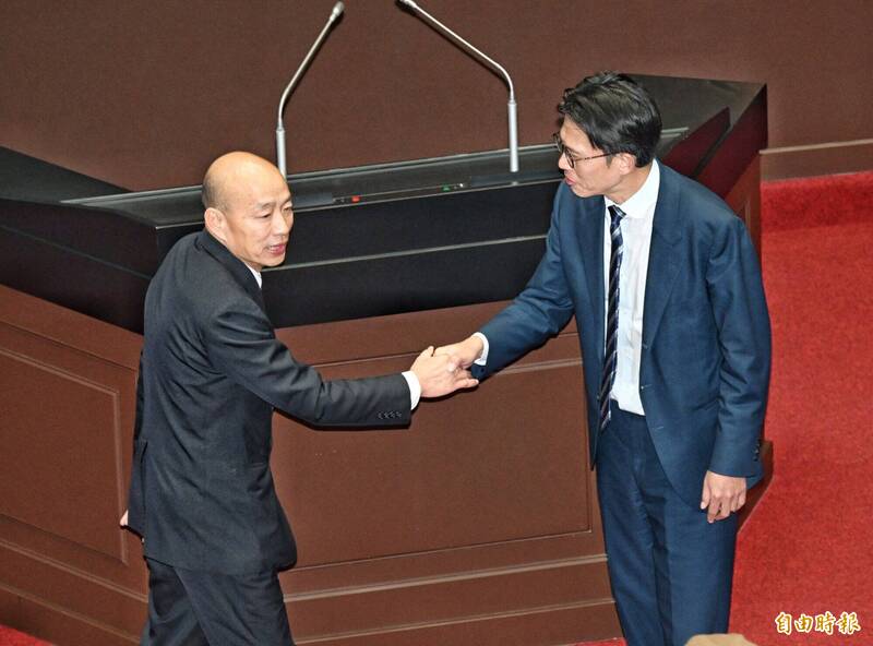 中天條款三讀!張育萌批黃國昌:與魔鬼交易的常客