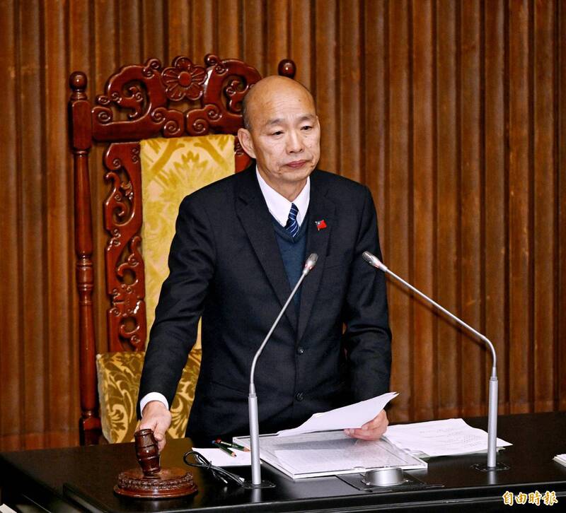 藍白硬闖!立院組織法修正案三讀 立委補助費包括公費助理工資