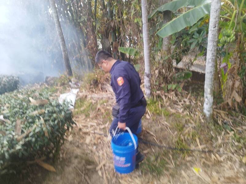 嘉義縣火警警民接力滅火