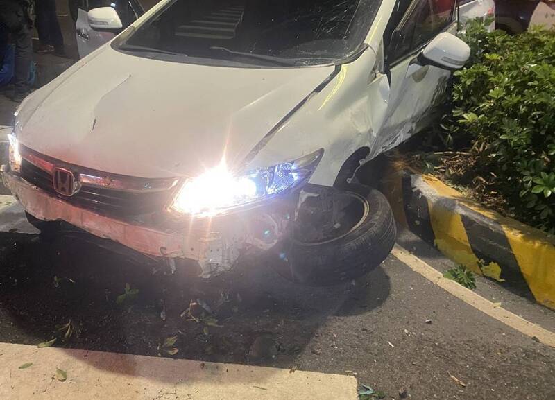 衝撞警察後被逮孬喊歹勢!台中毒駕男拒檢狂竄警鳴槍 驚險圍捕畫面曝