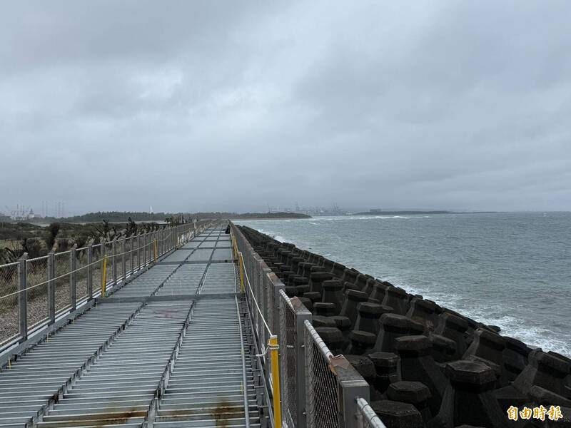 新北淡水金色水岸自行車道優化 「海堤段」拚7月啟用