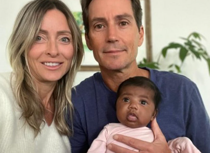 傻眼!美國白人夫婦生下非裔女兒 控訴生育診所植入錯誤胚胎