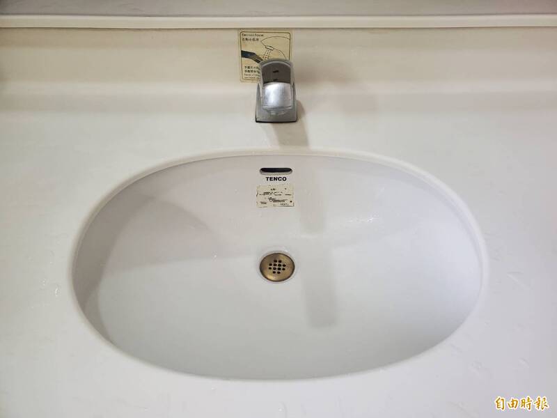 高雄台17線送水主幹管漏水 梓官橋頭楠梓多里2/5停水影響5.2萬戶