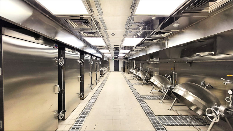 淡海國小學生吃青菜 集點當主廚