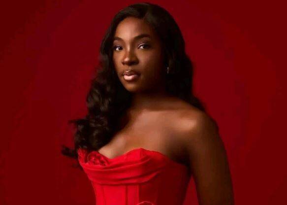 正籌辦個人演唱會!26歲歌手熟睡中遭蛇咬 送醫不治