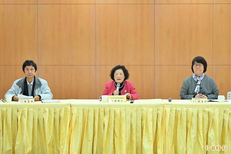 學測國寫題考「愛的迫降」與幾米插圖 閱卷召集人：貼近生活好發揮