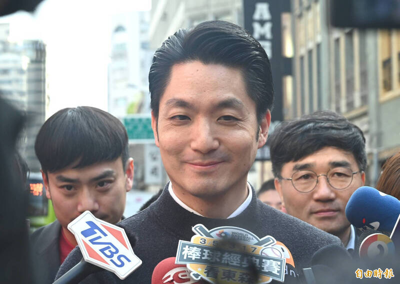 年貨大街無菸範圍擴大!民怨「吸菸區」太遠 蔣萬安這麼說