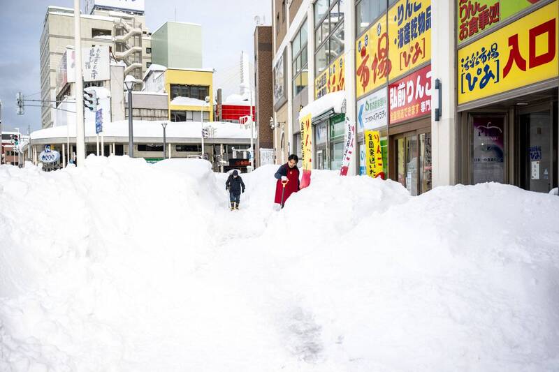 積雪近180公分！日本青森降雪逾往年2倍 雖趨緩仍藏危機