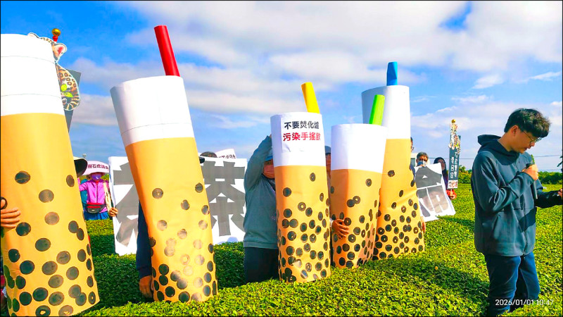 小檔案─市售茶飲原物料 80%來自名間鄉