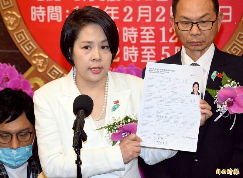 為當立委離婚 簡舒培酸李貞秀30年婚姻比不上中國國籍