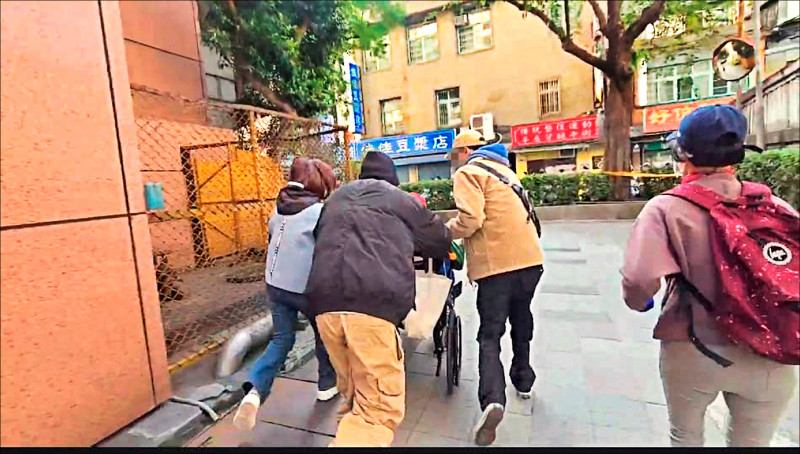 婚姻若合法 可和10子女平分財產