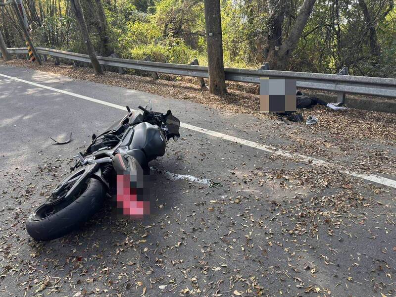 半個多月前139線才發生重機自摔事故,造成騎士身亡。(資料照) 半個多月前139線才發生重機自摔事故,造成騎士身亡。(資料照)