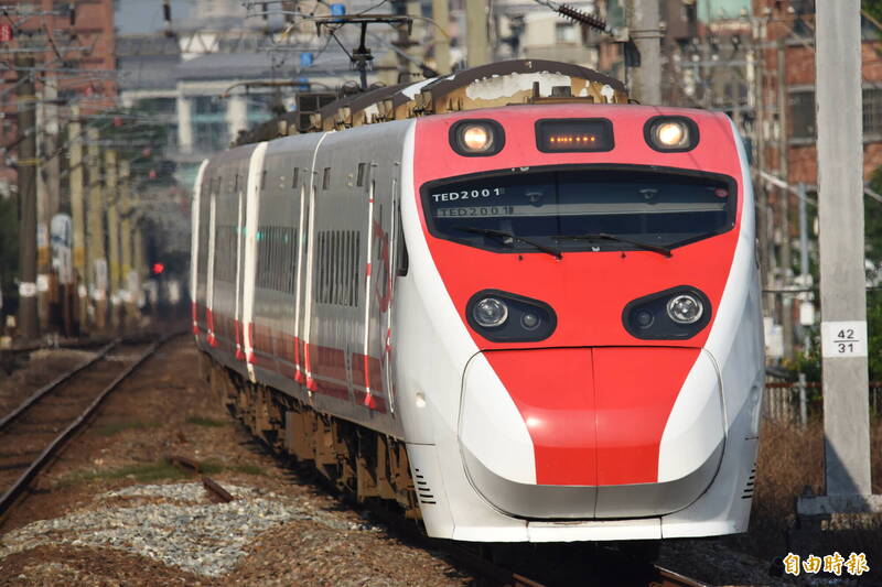 台鐵228連假再加開29班！ 2/11開放購票