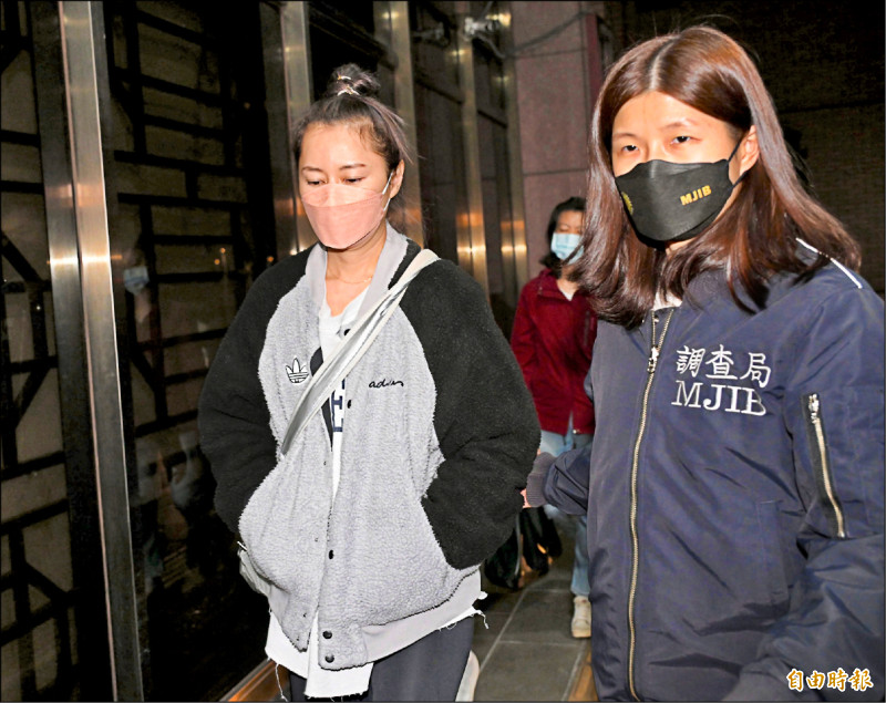 高金辦公室前主任張俊傑的女兒雲雅舜以五十萬元交保。（記者羅沛德攝）