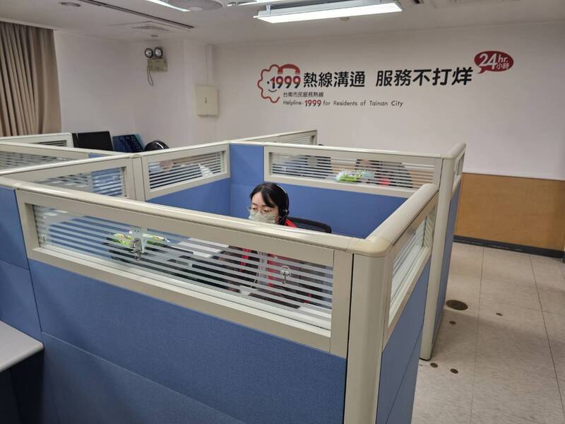 春節放假也有人上班 台南1999全年不打烊