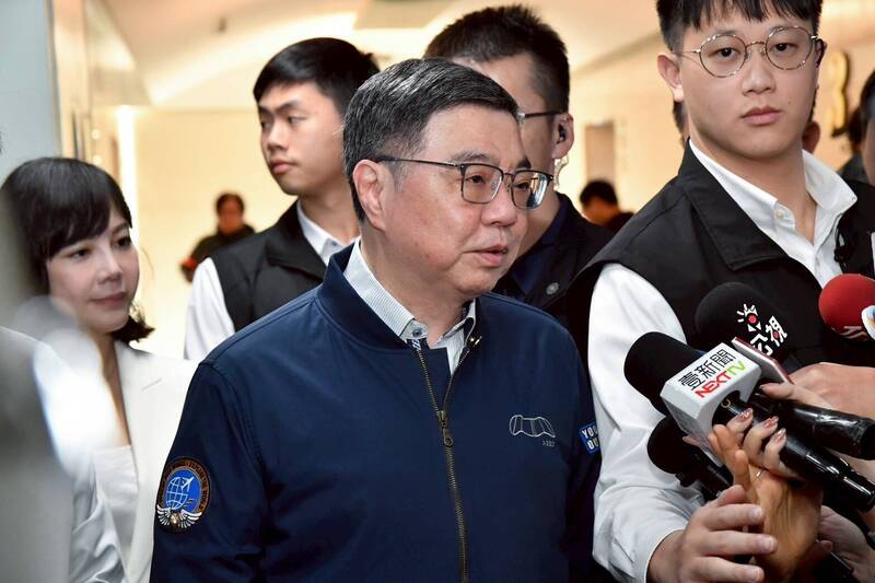 卓榮泰慰勉消防署春節留守人員 盛讚消防是國家經濟高成長後盾