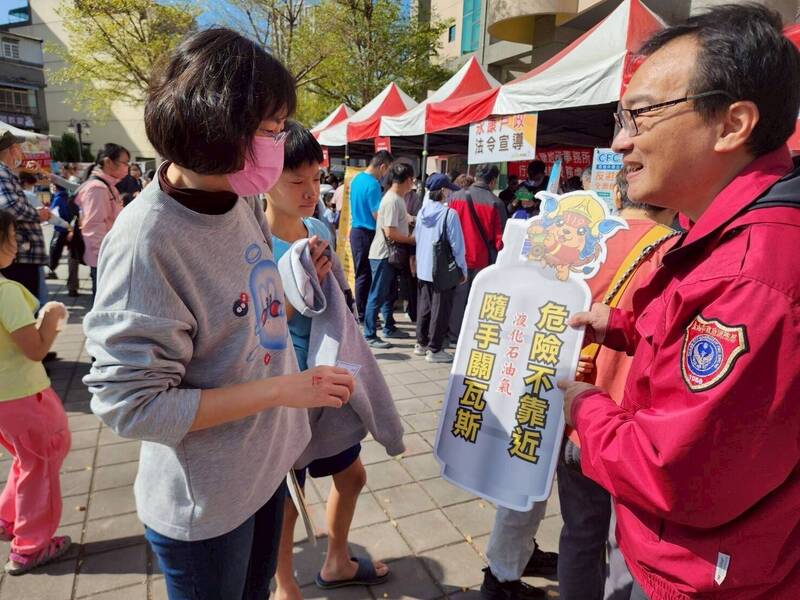 火鍋越大越危險?圍爐別只求澎湃 大型鍋具恐增瓦斯危險