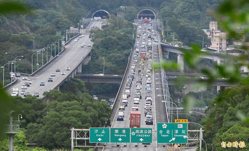 小年夜國道9地雷路段曝!南下車流1.2倍 替代道路看這裡