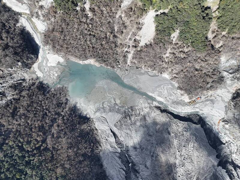 年節持續監控不中斷!馬太鞍溪堰塞湖最新畫面曝光