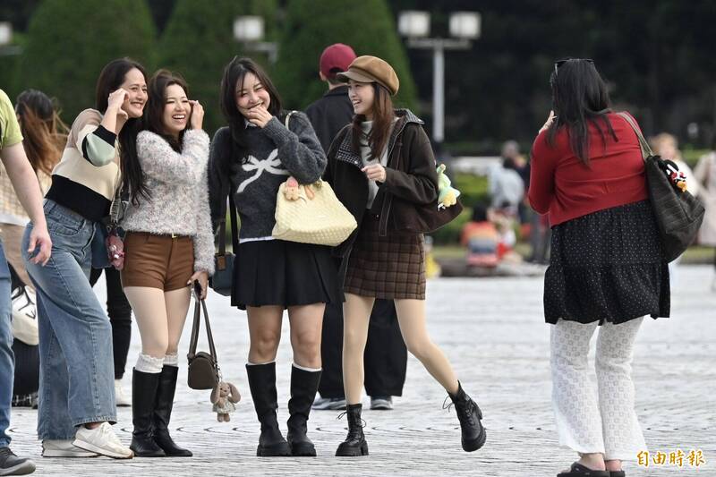 今小年夜高溫恐達30度!除夕夜東北季風增強 北台變天轉濕涼