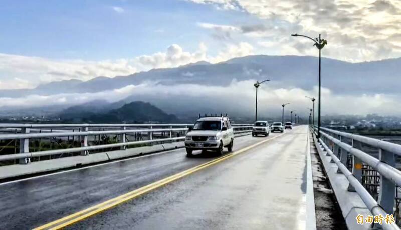 4年前震毀!花蓮玉里高寮大橋除夕通車 紓解車潮