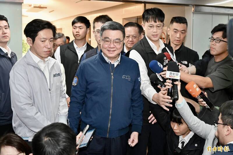 北市參拜祈福 卓榮泰:台灣形勢正好、百工百業順勢再衝一波