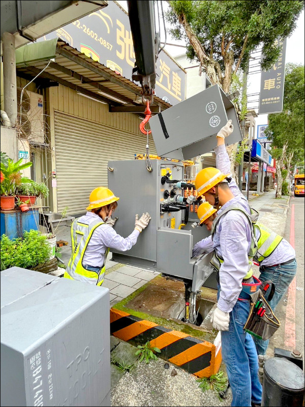 台電搶修員 5年報考人數驟減41%
