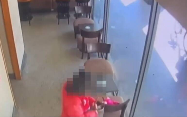 包包佔位遭摸走6萬愛馬仕皮夾 北市警調監視器火速逮人