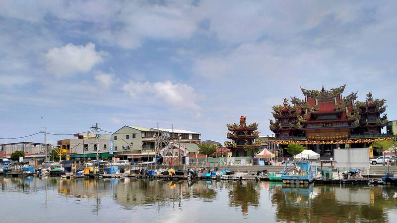 七股不只有鹽山 下山漁港年後放風一日路線