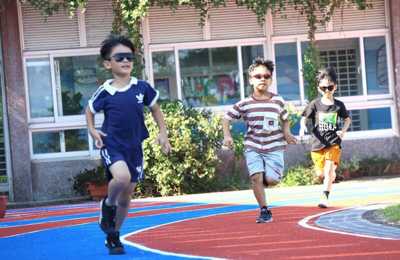 新北教育局推AI親職共育機器人 透過互動詢問向開學症候群說拜拜