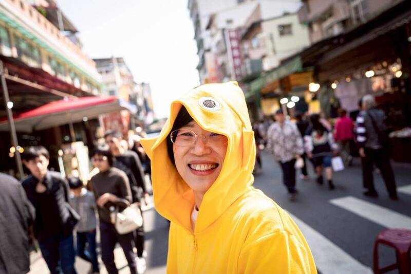 水獺媽媽變身皮克敏!蘇巧慧三峽老街拜年 曬超萌扮裝照