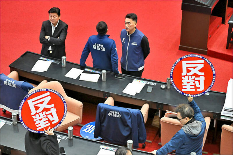 籲全力守住台美ART 許美華:此時最不缺藍白亂出餿主意