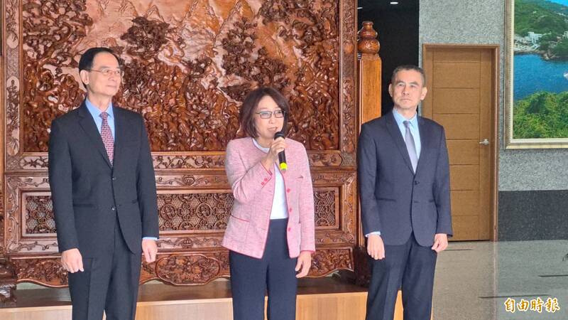 高市議長康裕成期許團隊不斷被挑戰。(記者王榮祥攝) 高市議長康裕成期許團隊不斷被挑戰。(記者王榮祥攝)