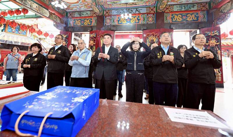 開工上香祈福 鍾東錦:持續努力讓苗栗建設大步邁進