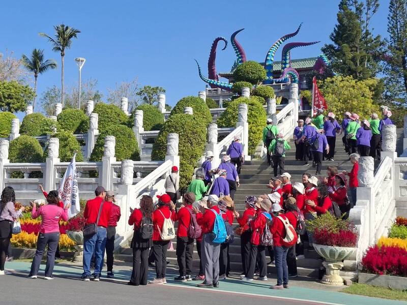 春節人潮湧入 高市府:澄清湖與日月潭、石門水庫均未實施常態性入園總量管制