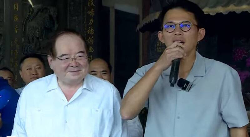 黃國昌同台李乾龍喊「各種可能性都有」 詹凌瑀:退選台階蓋好了