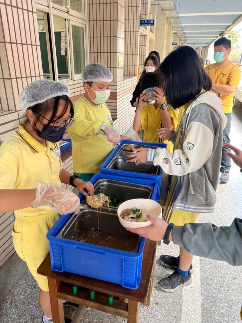 新北強化校園午餐把關 59督學訪118校盤點食安與供餐品質