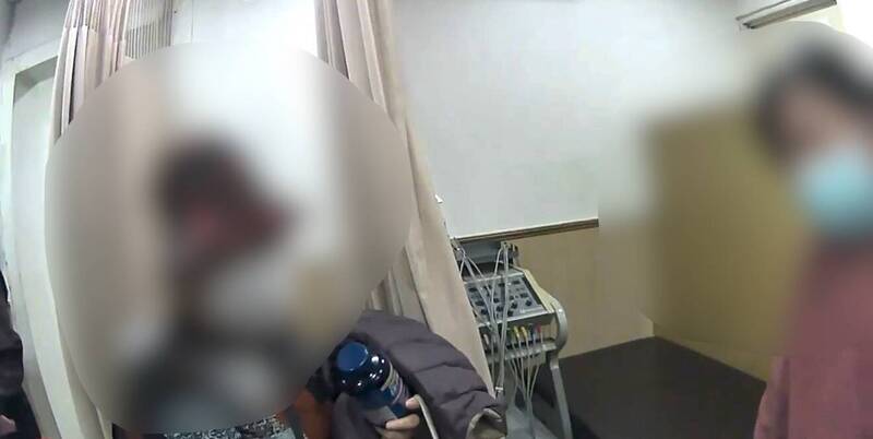 8旬婦兜售神藥誇口「吃完跌倒都沒事」 保健食品賣4倍價送辦