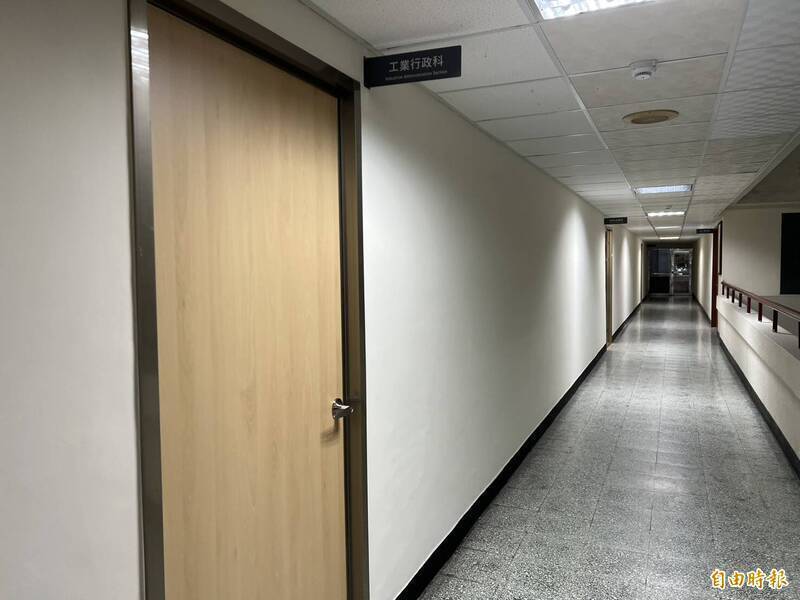 桃市府經發局前科長涉貪起訴 經發局:將依法嚴懲、審議停職