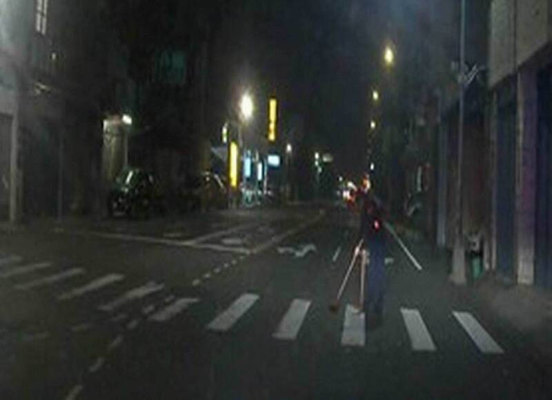 驚!彰化和美散落百支釘子 警追「撒釘人」